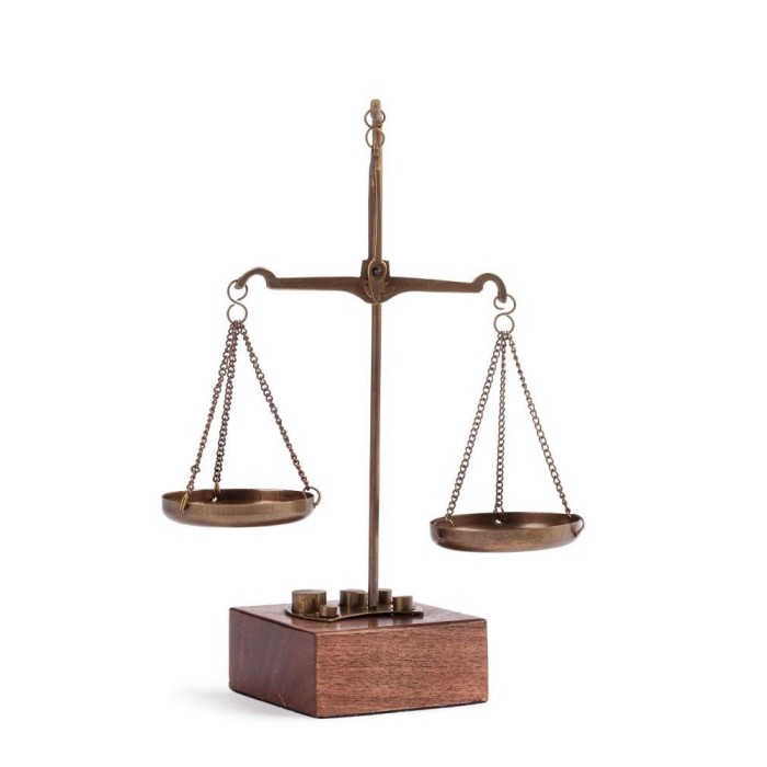 BILANCIA ADVENTURE LEGNO ORO H.18